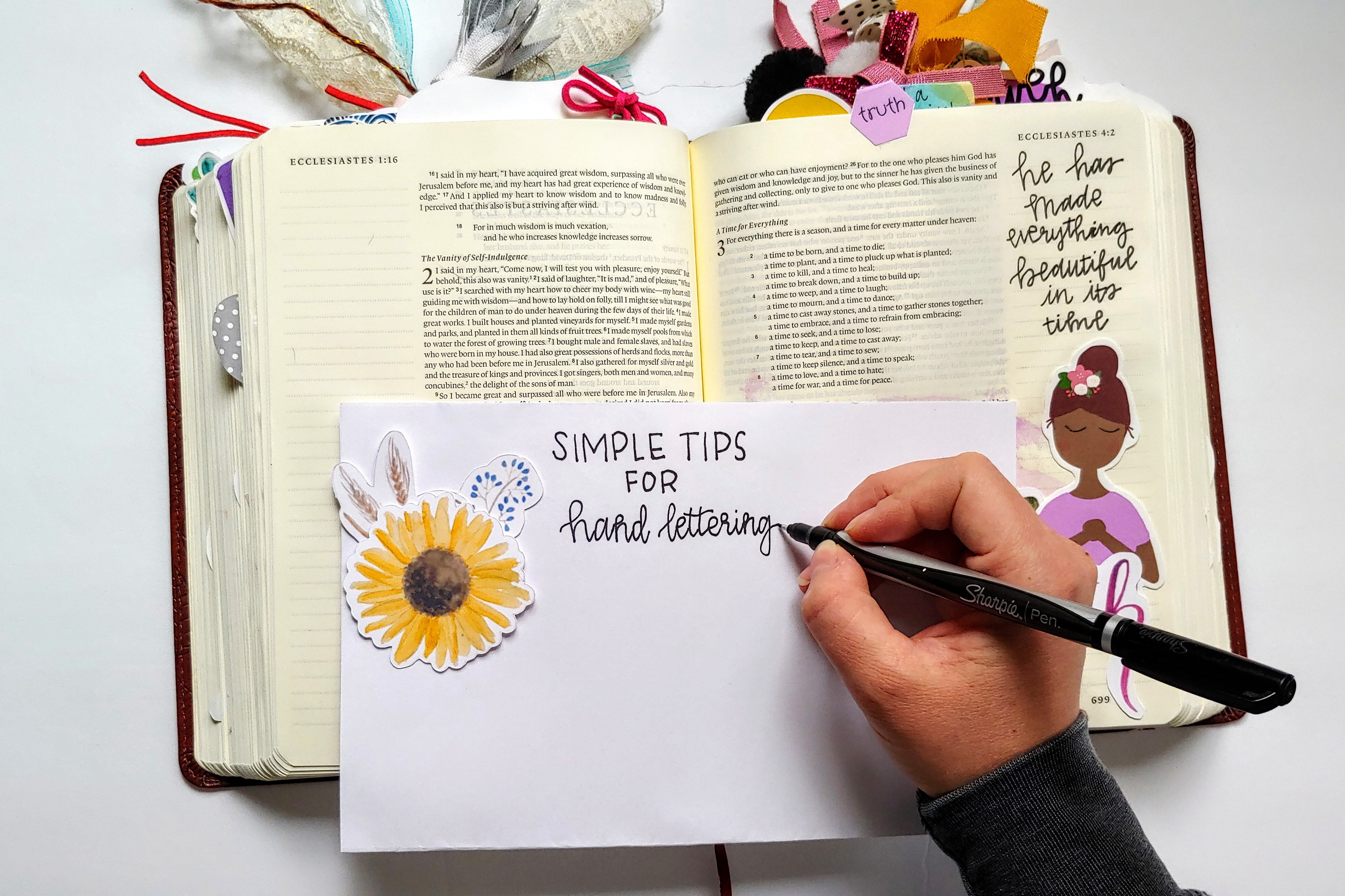 Open Bible and girl hand lettering "Simple tips for hand lettering"